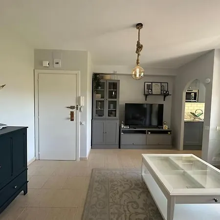 Location Bonito Piso En Nueva Andalucia * Marbella