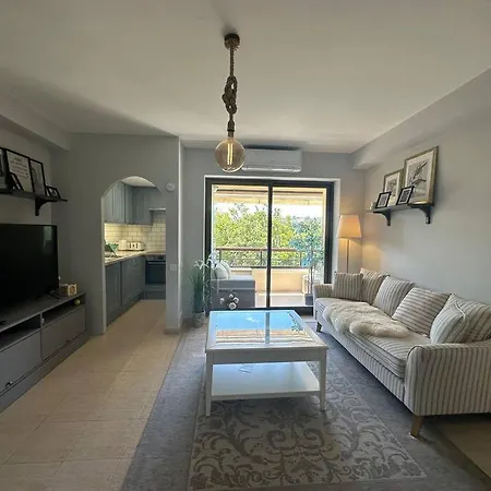 Location Bonito Piso En Nueva Andalucia * Marbella
